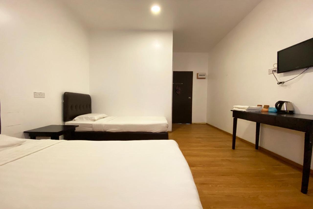 Oyo 90257 Rocky Mountain Lodge Kampong Kundassan エクステリア 写真