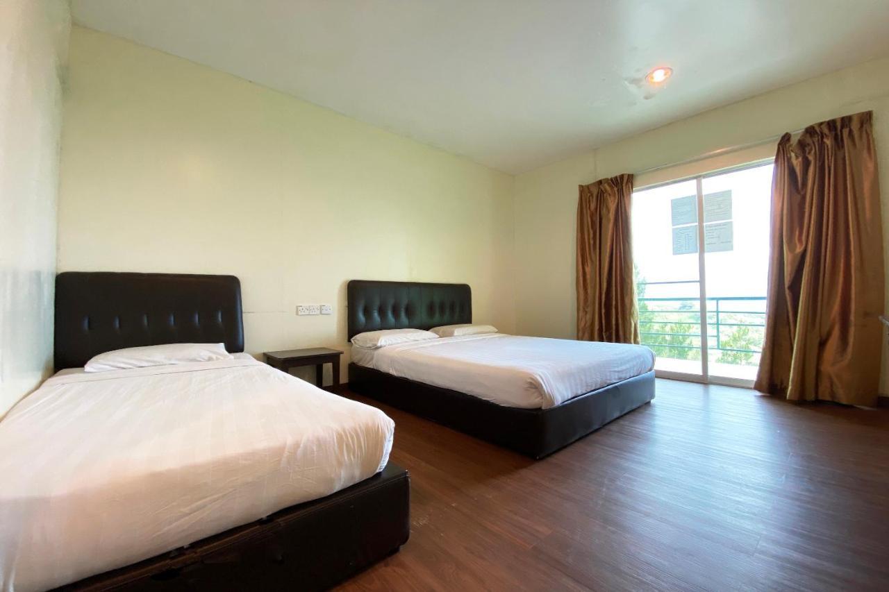Oyo 90257 Rocky Mountain Lodge Kampong Kundassan エクステリア 写真